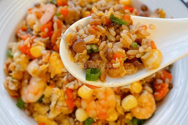 虾仁鸡蛋炒饭的做法图解12