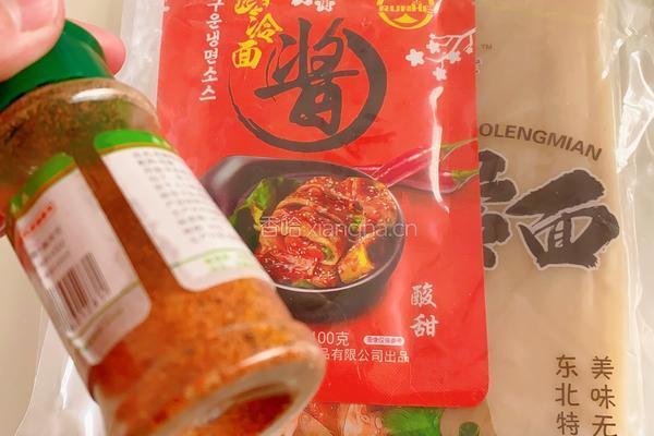 家庭版烤冷面的做法图解1