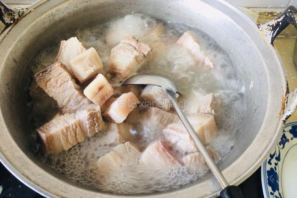 方肉雪菜扣碗的做法图解6