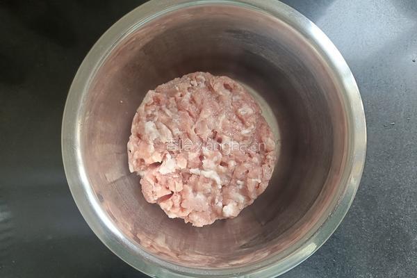 百财聚来如意白菜卷的做法图解2