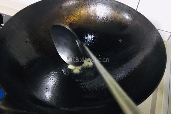 蚕豆炒虾仁的做法图解5