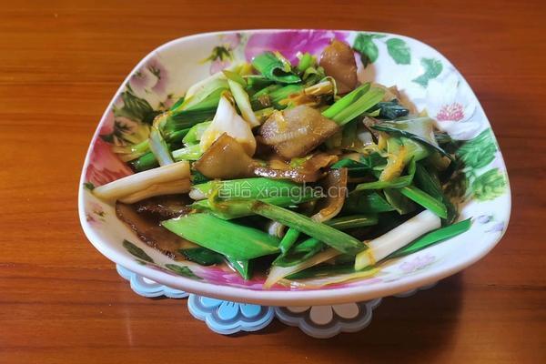 青蒜炒腊肉的做法图解7