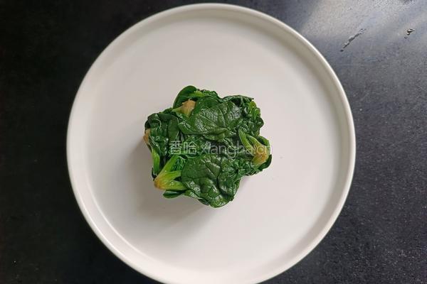 凉拌菠菜的做法图解8