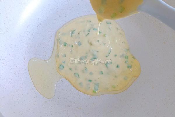 韭菜鸡蛋饼的做法图解6