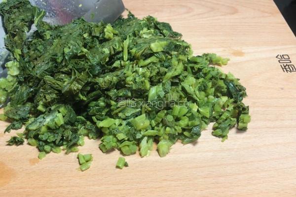 冲菜包蛋汤圆的做法图解3