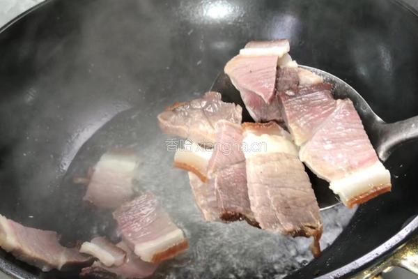 腊味炖萝卜的做法图解5