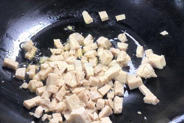 冻豆腐酱拌面的做法图解4