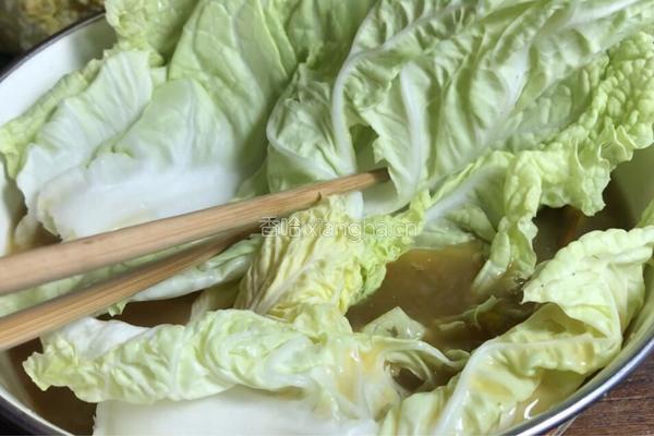 泡椒白菜的做法图解3