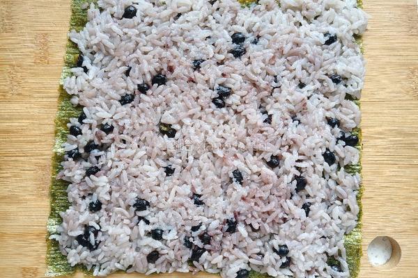 黑豆饭寿司的做法图解5