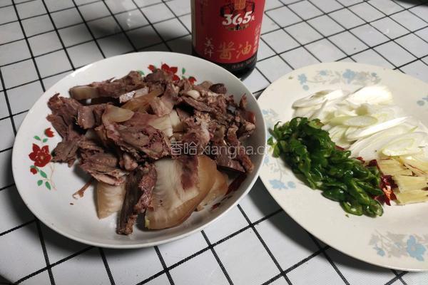 爆炒猪头肉的做法图解4