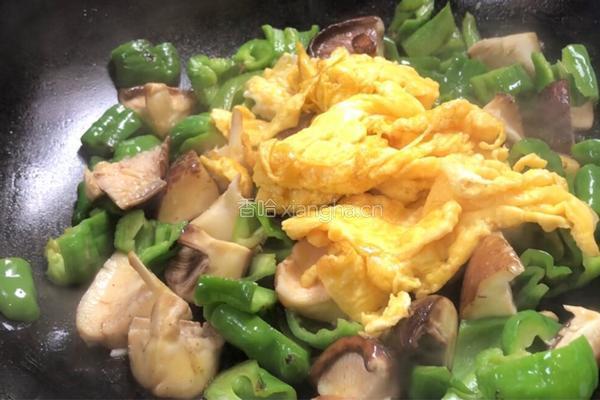青椒香菇炒鸡蛋的做法图解10