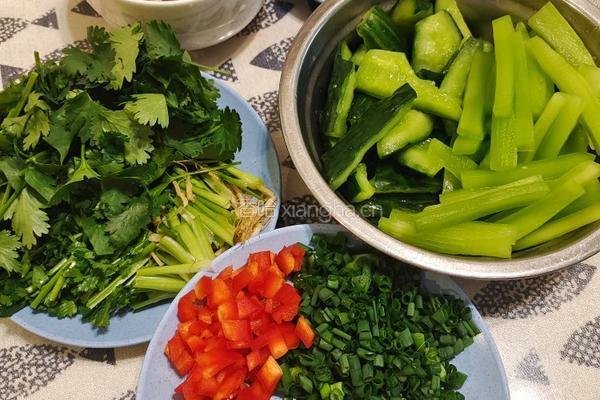 香畴美汁酱油凉拌菜的做法图解5