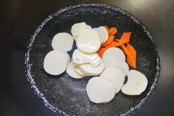 凉拌素鸡的做法图解2