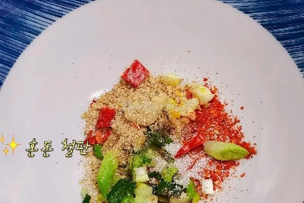 酸辣素米线的做法图解4