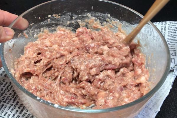 豆腐皮如意卷的做法图解1
