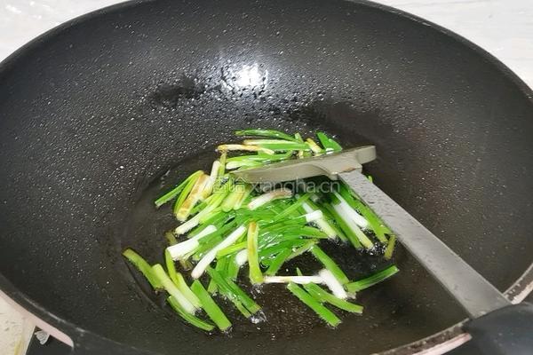葱油拌面的做法图解6
