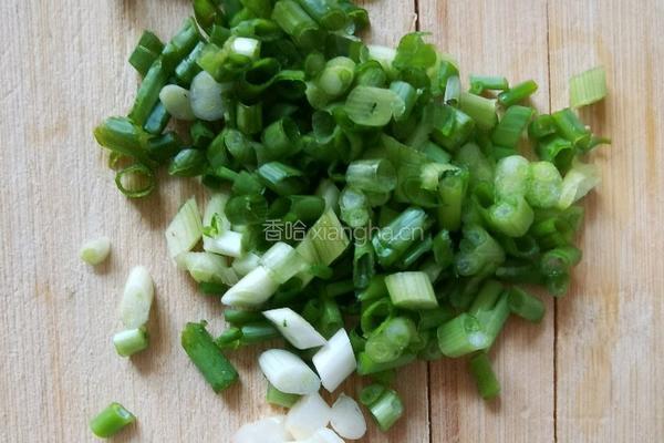 香菇黄豆酱米线的做法图解4