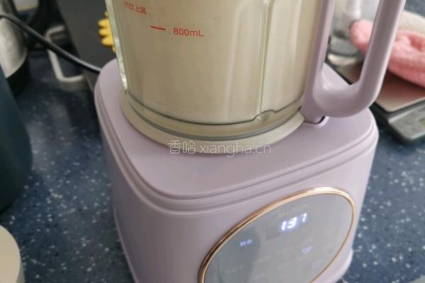 生豆浆面包的做法图解2