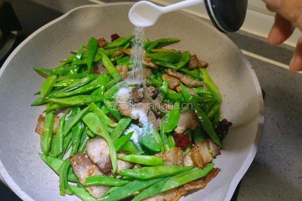 豆角炒肉的做法图解9
