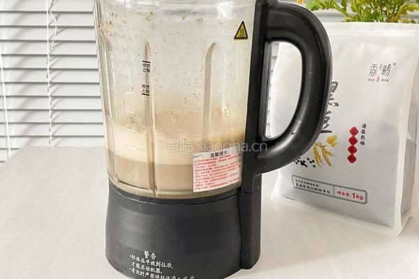 三色养生豆浆的做法图解4
