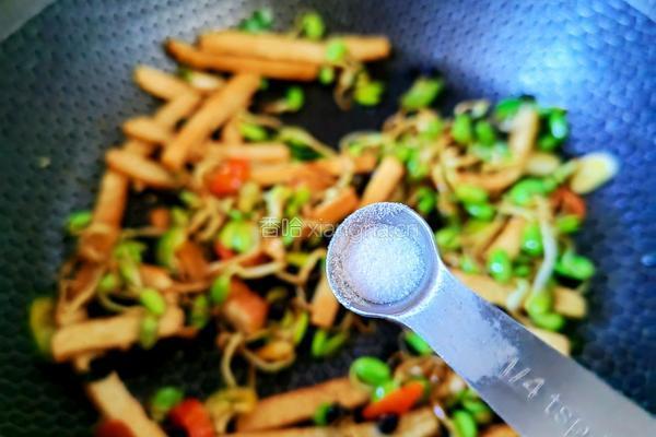 黑豆芽炒豆干的做法图解8