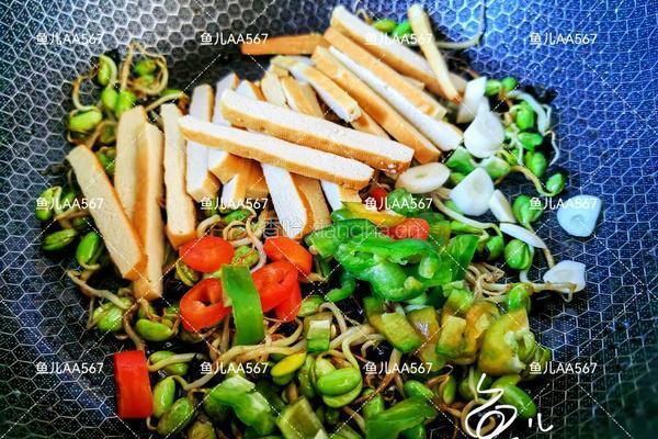黑豆芽炒豆干的做法图解6