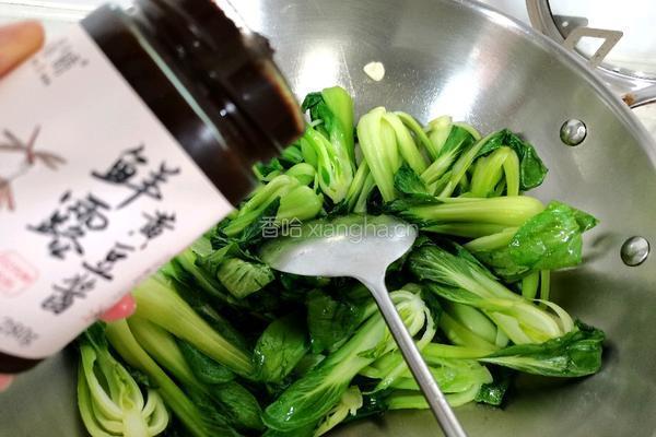 鲜露黄豆酱炒青菜的做法图解4