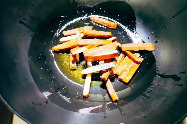 香干炒青蒜叶的做法图解4