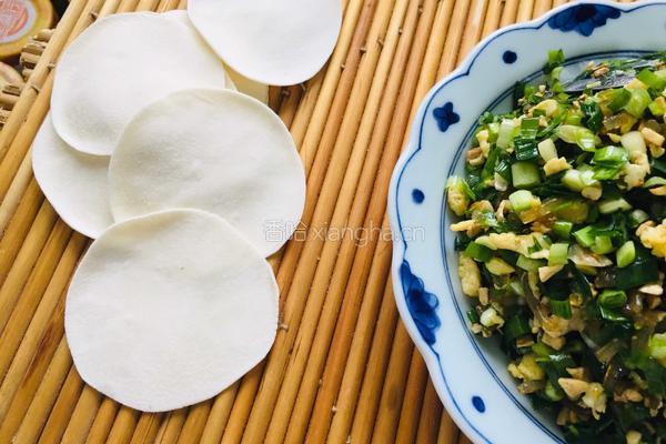 韭菜鸡蛋水饺的做法图解10