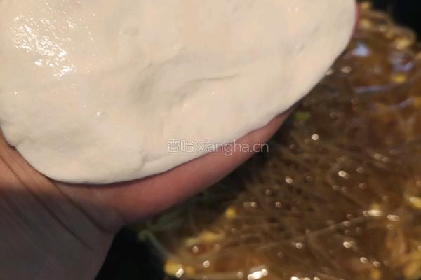 豆芽粉丝贴喝饼的做法图解16