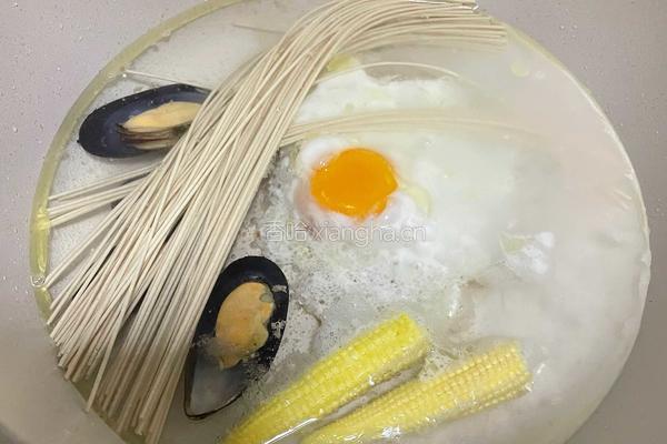 贻贝荞麦面的做法图解6