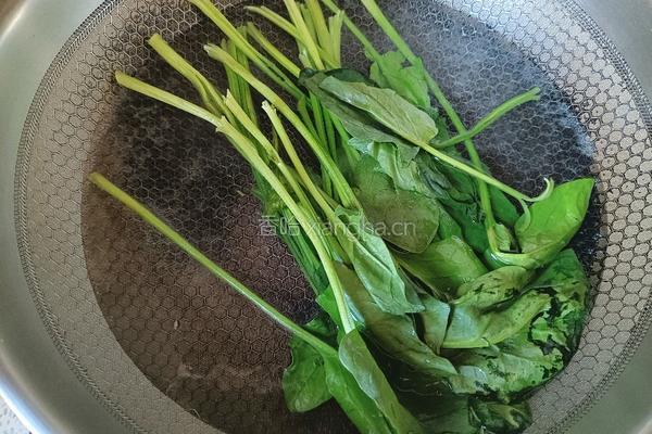菠菜小花卷的做法图解3