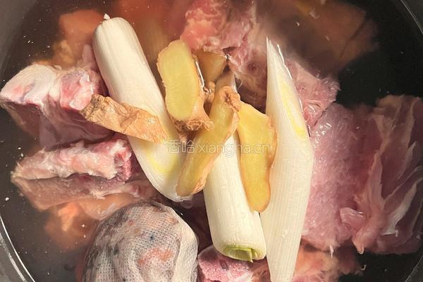 【春季养生菜】南乳龙骨的做法图解1