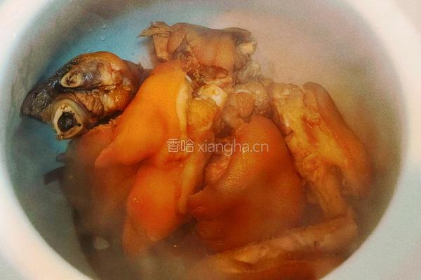 砂锅卤猪蹄的做法图解7