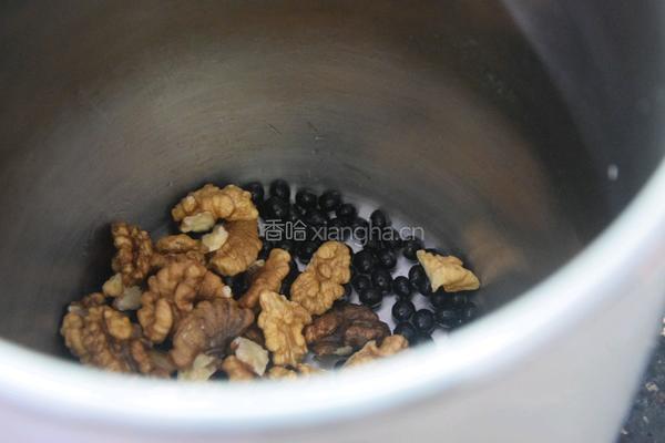 黑豆核桃饮的做法图解3