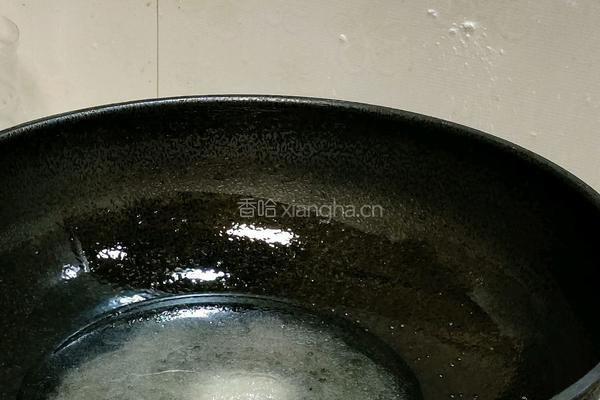 拔丝地瓜（拔丝土豆）的做法图解5