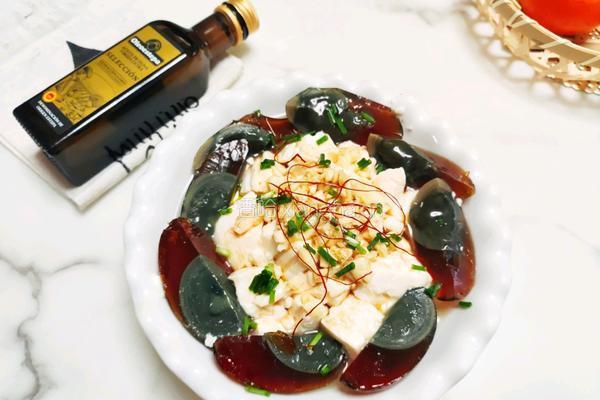 皮蛋伴豆腐的做法图解8