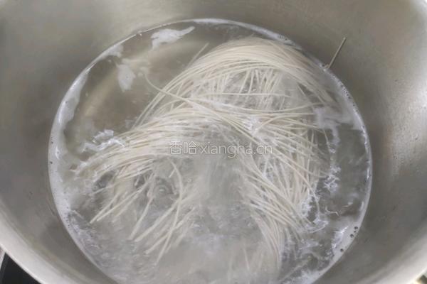煎蛋原麦胚芽细面的做法图解4