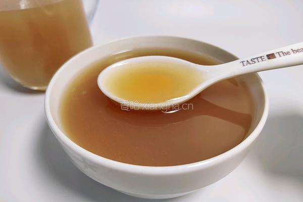 冰糖雪梨的做法图解1