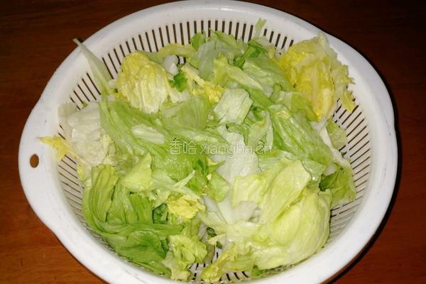 奥莱奥橄榄油炒西包菜的做法图解1
