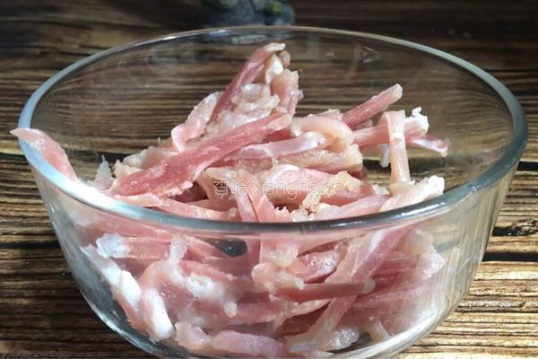 四季豆炒肉的做法图解2