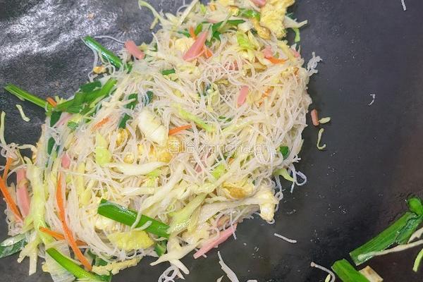 炒米线的做法图解8