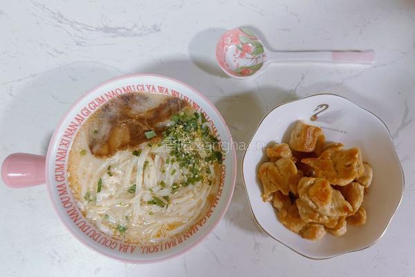 鸡肉拉面低脂餐