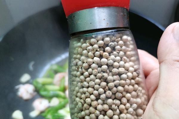 芦笋炒虾仁的做法图解13