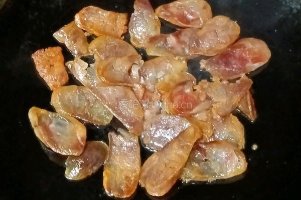 腊肠炒棒菜头的做法图解5