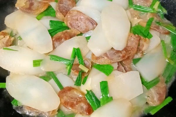腊肠炒棒菜头的做法图解11