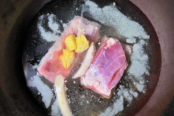 【春季“养肝”】红烧五花鹌鹑蛋的做法图解3