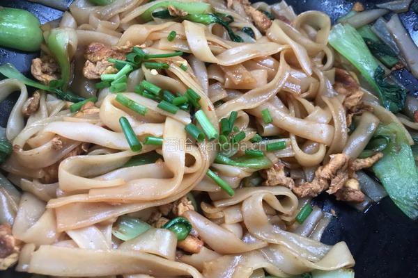 鸡蛋炒河粉的做法图解9