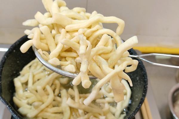 红枣葡萄干味原味(沙琪玛)家庭版自制小吃的做法图解18