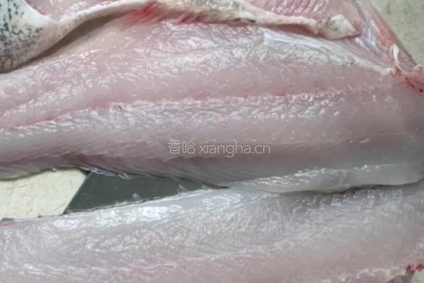 自制鱼丸的做法图解1